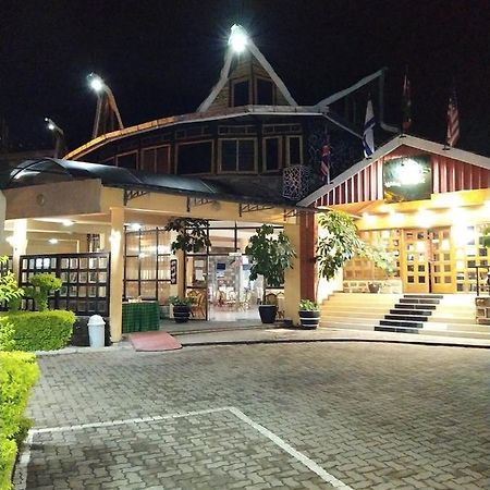 Vienna Woods Hotel Νακούρου Εξωτερικό φωτογραφία