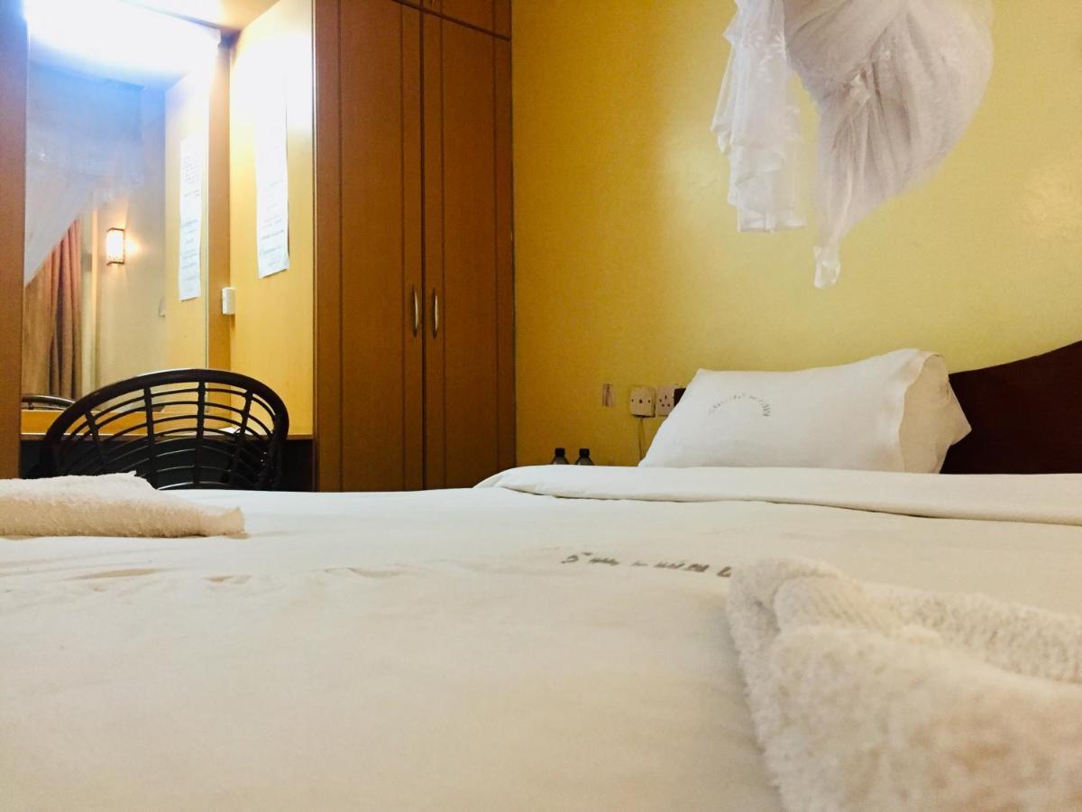 Vienna Woods Hotel Νακούρου Εξωτερικό φωτογραφία