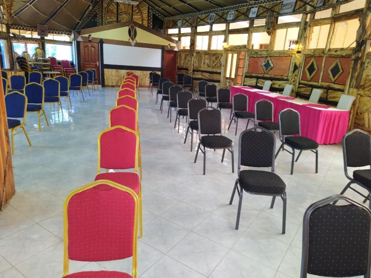 Vienna Woods Hotel Νακούρου Εξωτερικό φωτογραφία