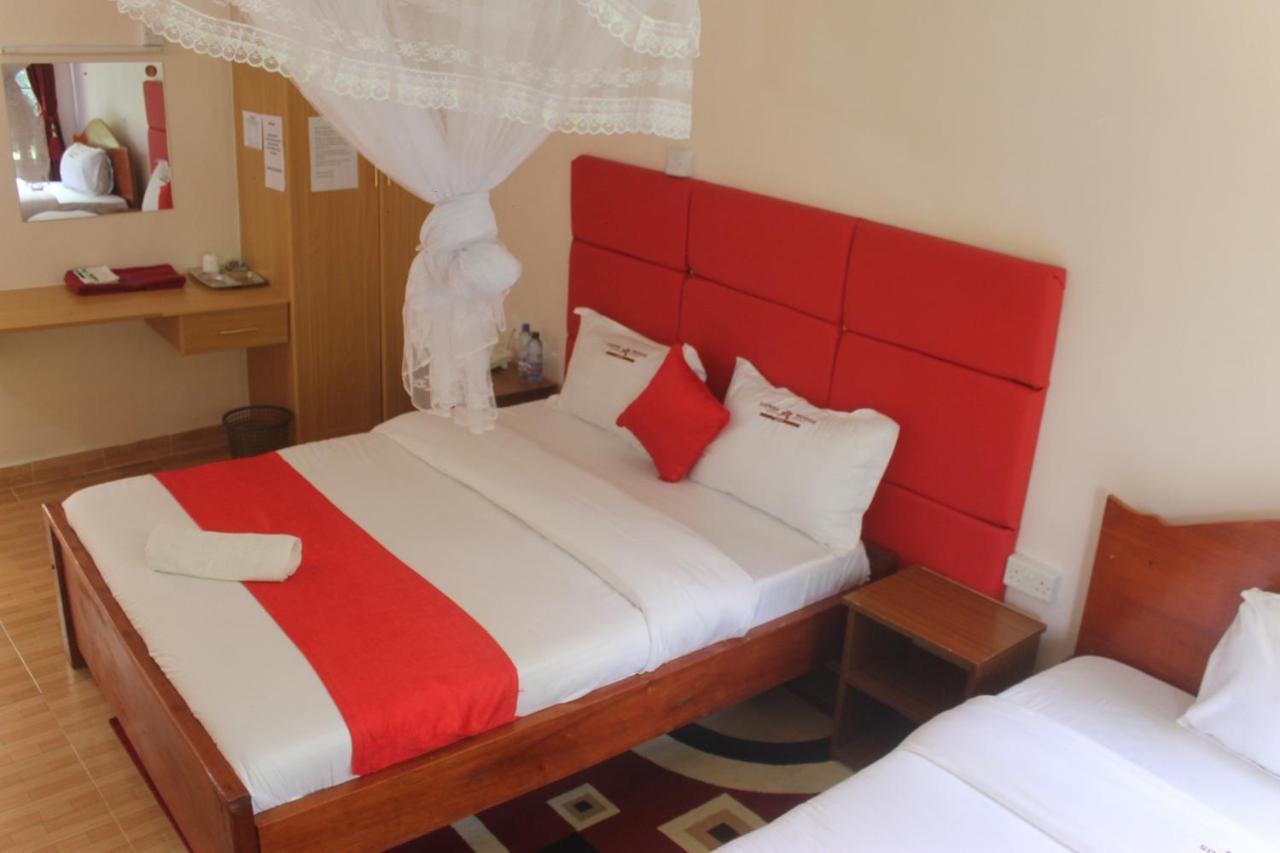Vienna Woods Hotel Νακούρου Εξωτερικό φωτογραφία