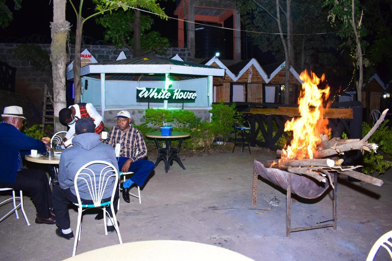 Vienna Woods Hotel Νακούρου Εξωτερικό φωτογραφία