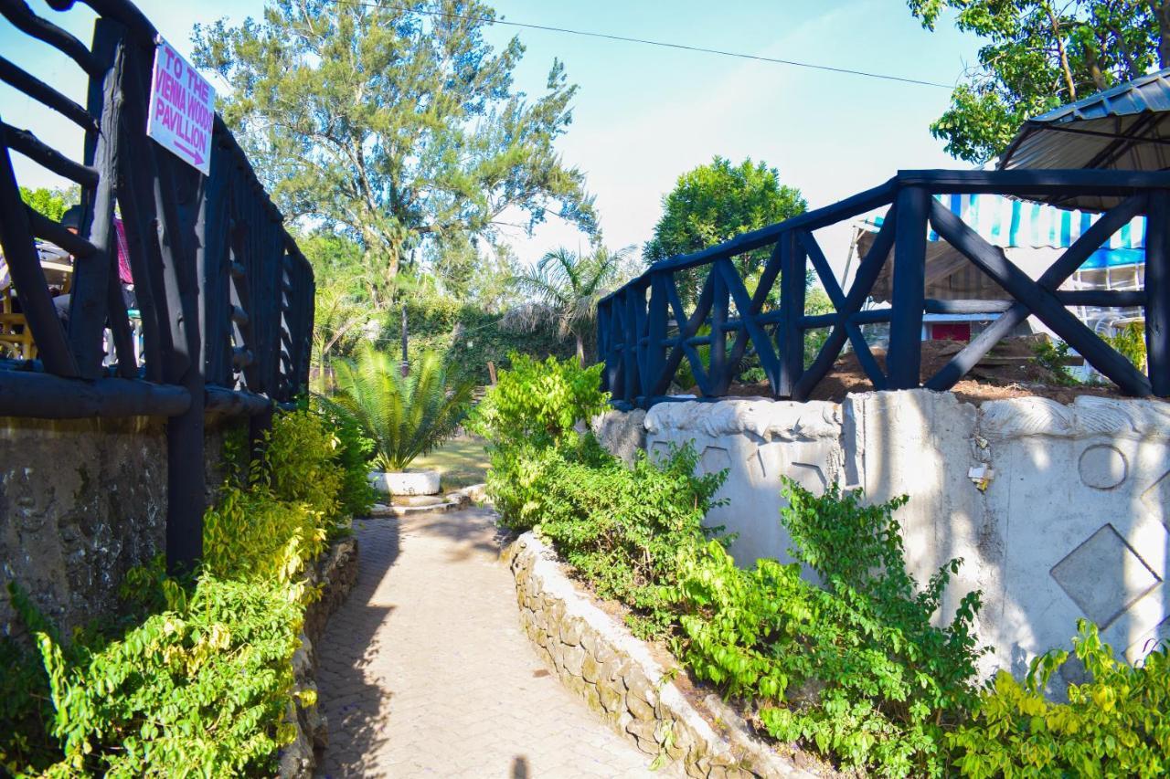 Vienna Woods Hotel Νακούρου Εξωτερικό φωτογραφία
