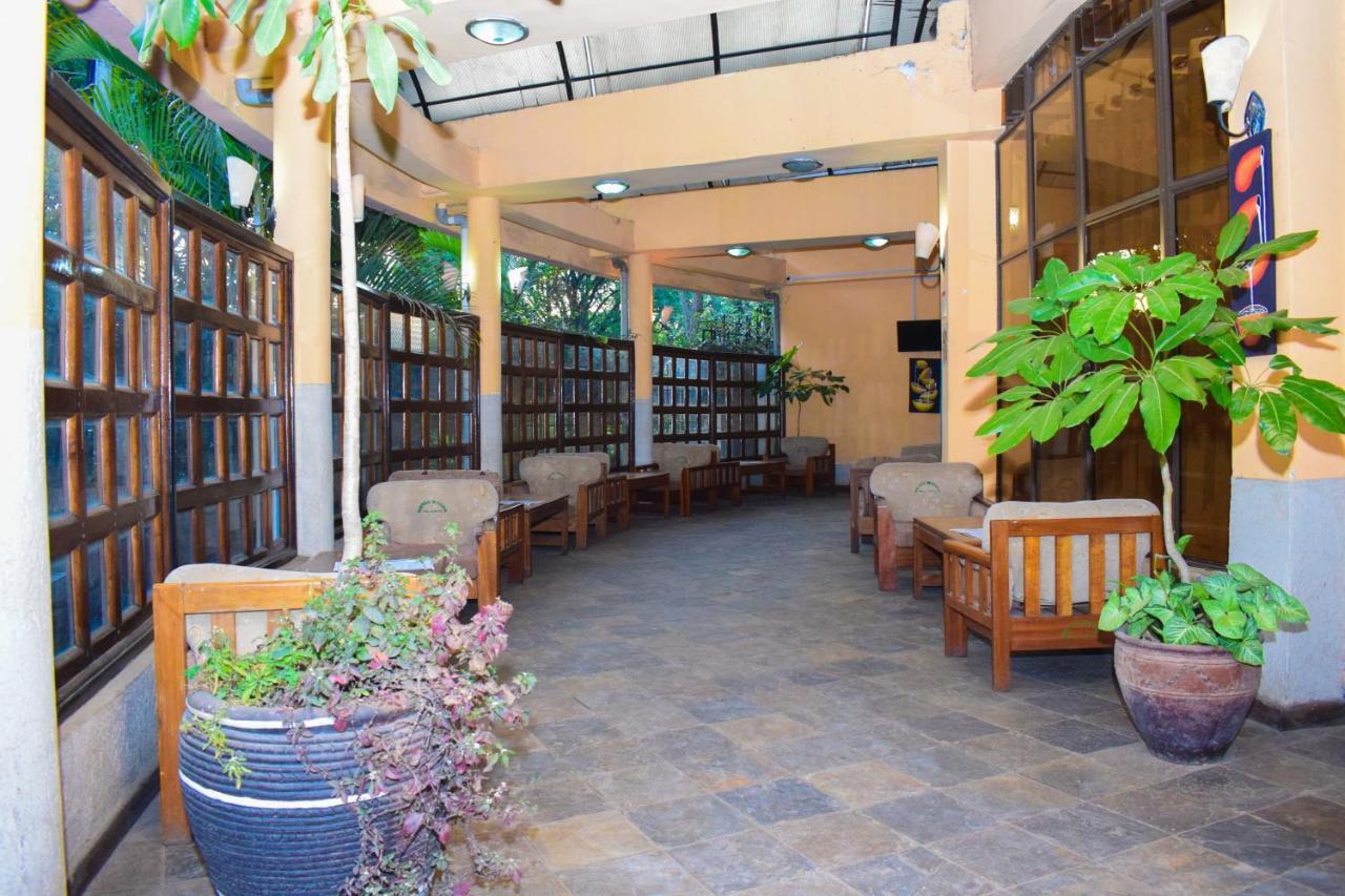 Vienna Woods Hotel Νακούρου Εξωτερικό φωτογραφία
